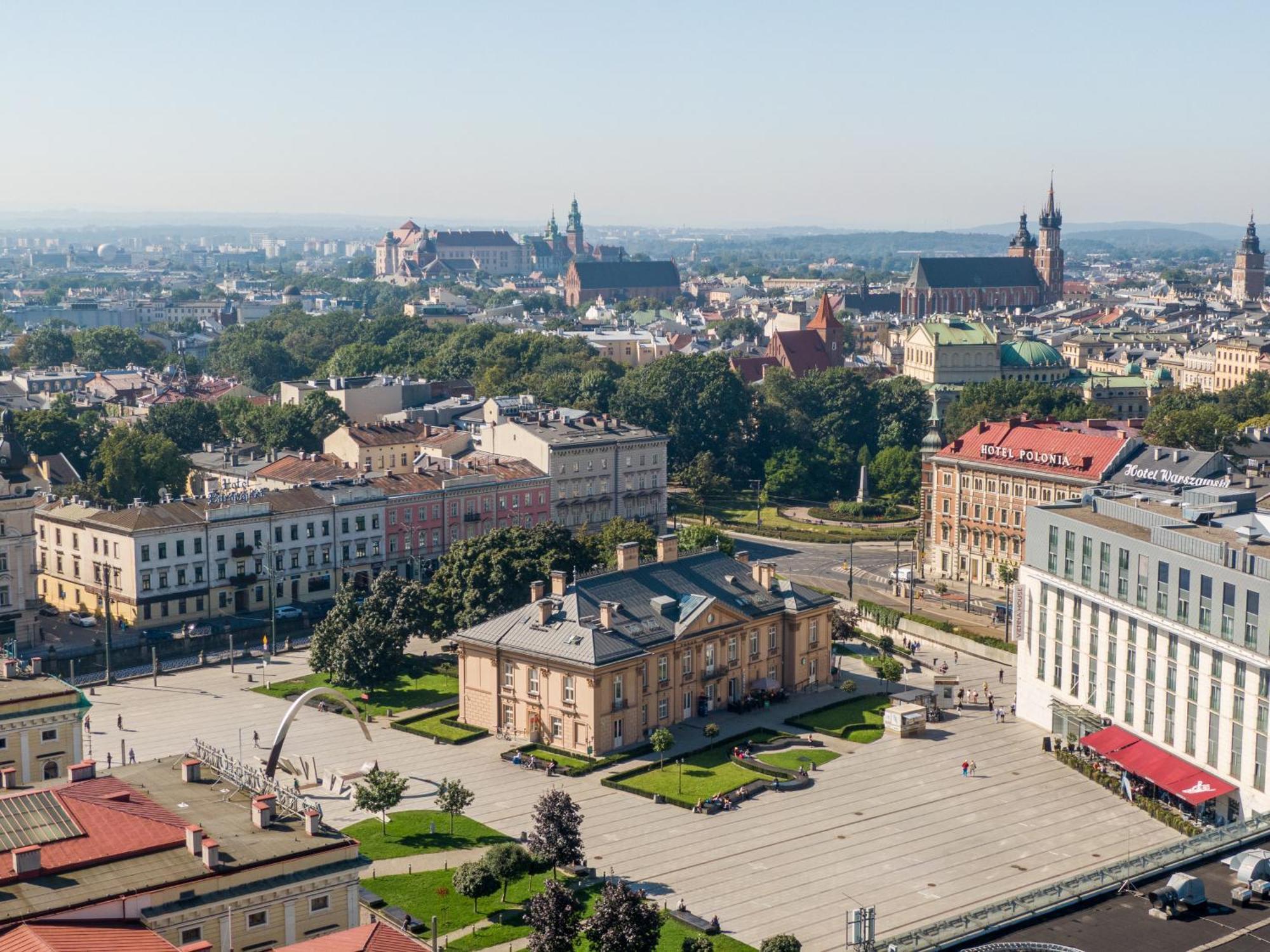 Central Palace - Loftaffair Collection Kraków Eksteriør billede